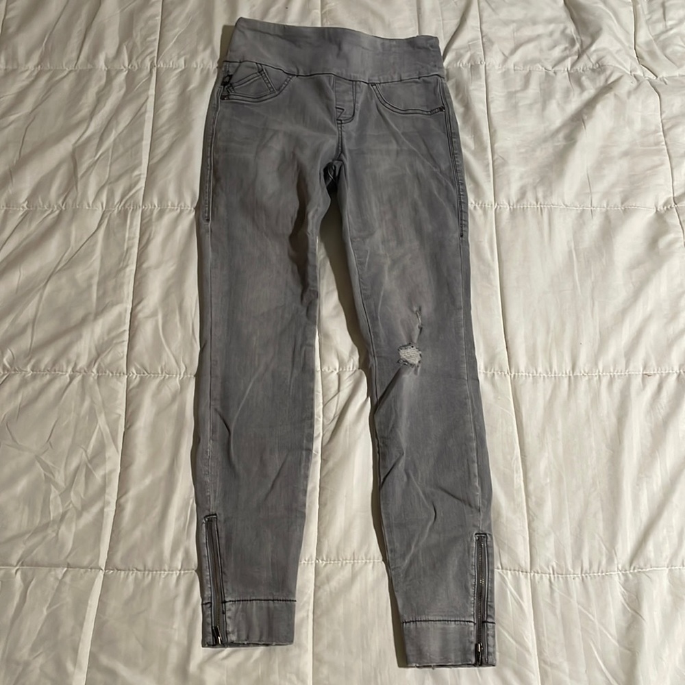 Rock & Republic Denim RX Women’s Light Gray Skinny Jeans, 4M